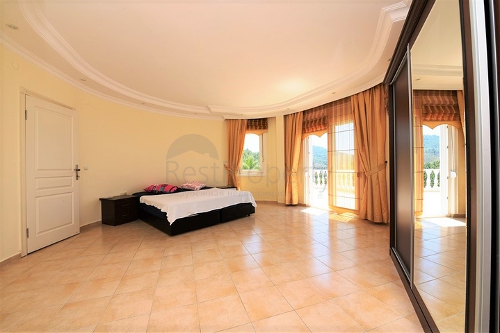 فيلا مستقلة مع مسبح خاص - اطلالة بحر - في كارجي جاك / الانيا 