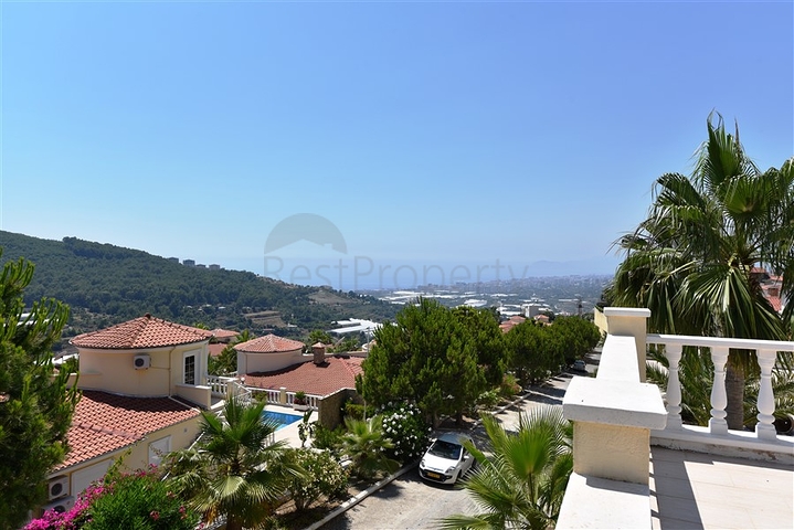 فيلا مستقلة مع مسبح خاص - اطلالة بحر - في كارجي جاك / الانيا 