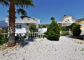 فيلا مستقلة مع مسبح خاص - اطلالة بحر - في كارجي جاك / الانيا 