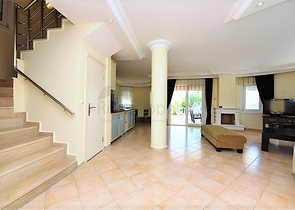 فيلا مستقلة مع مسبح خاص - اطلالة بحر - في كارجي جاك / الانيا 