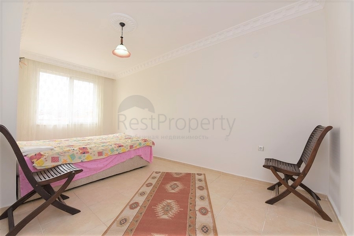 دوبلكس عائلية -بسعر مميز - من تصميم خمس غرف وصالة  في اوبا / الانيا 