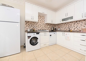 دوبلكس عائلية -بسعر مميز - من تصميم خمس غرف وصالة  في اوبا / الانيا 