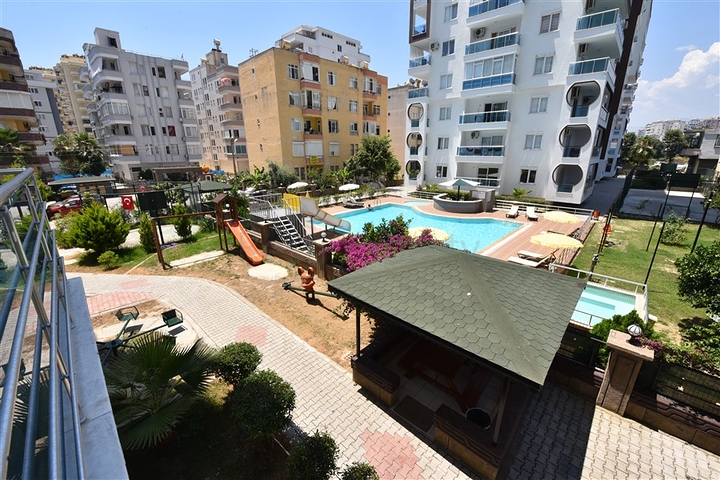 شقة للبيع في مهموتلار / الانيا - من تصميم غرفة نوم وصالة 