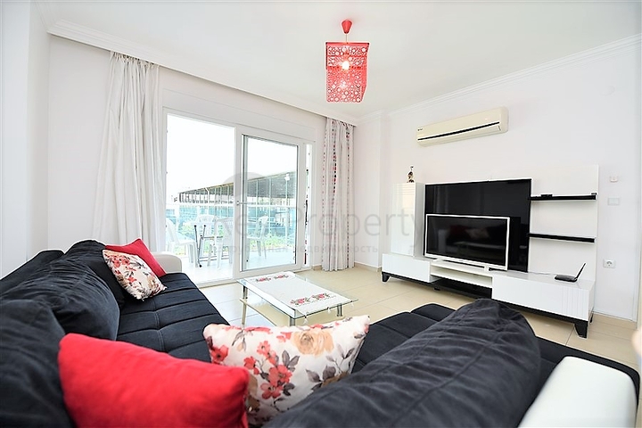 شقة للبيع في مهموتلار / الانيا - من تصميم غرفة نوم وصالة 