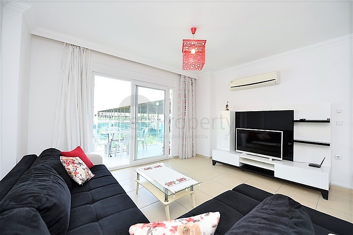 شقة للبيع في مهموتلار / الانيا - من تصميم غرفة نوم وصالة 