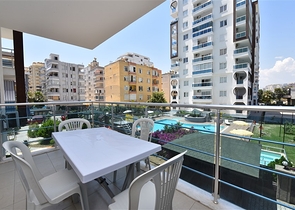 شقة للبيع في مهموتلار / الانيا - من تصميم غرفة نوم وصالة 