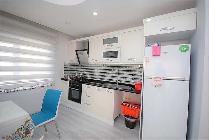 شقق للبيع في الانيا / انطاليا - من تصميم غرفتين وصالة مفروشة بالكامل وضمن مجمع سكني 