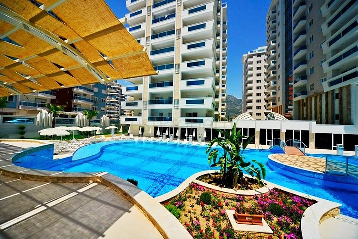 شقة للبيع ضمن مجمع فخم في مهموتلار / الانيا 