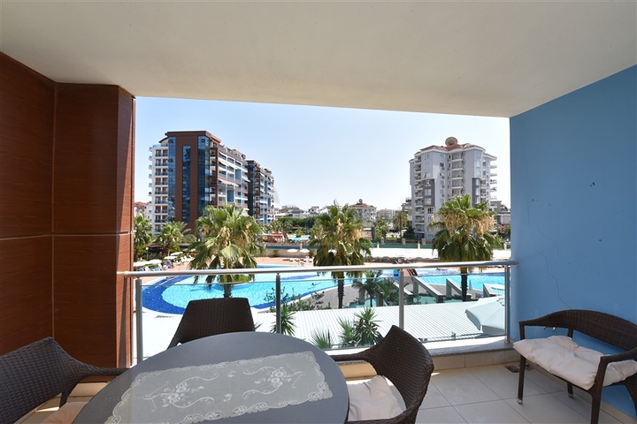 شقة مفروشة من تصميم غرفتين وصالة ضمن مجمع خمس نجوم جانب مول الانيوم في جيكجلي / الانيا 