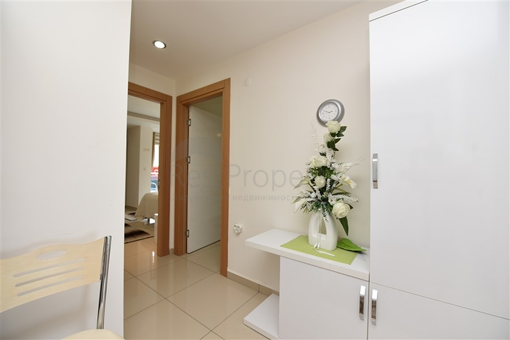 شقة مفروشة من تصميم غرفتين وصالة ضمن مجمع خمس نجوم جانب مول الانيوم في جيكجلي / الانيا 