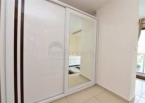 شقة مفروشة من تصميم غرفتين وصالة ضمن مجمع خمس نجوم جانب مول الانيوم في جيكجلي / الانيا 