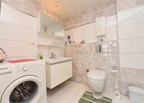 شقة مفروشة من تصميم غرفتين وصالة ضمن مجمع خمس نجوم جانب مول الانيوم في جيكجلي / الانيا 