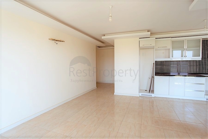 شقة غرفتين وصالة باطلالة مميزة ضمن مجمع في منطقة اوبا المركزية / الانيا 