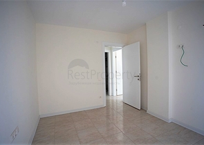 شقة غرفتين وصالة باطلالة مميزة ضمن مجمع في منطقة اوبا المركزية / الانيا 