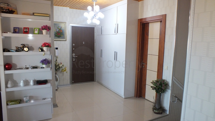 دوبلكس عائلية واسعة باطلالة ساحرة في جيكجلي / الانيا 