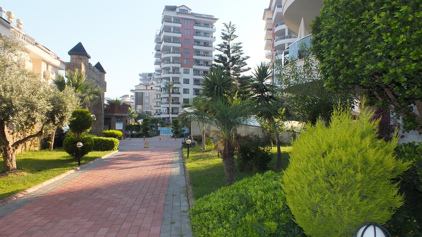 دوبلكس عائلية واسعة باطلالة ساحرة في جيكجلي / الانيا 