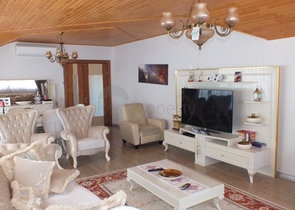 دوبلكس عائلية واسعة باطلالة ساحرة في جيكجلي / الانيا 