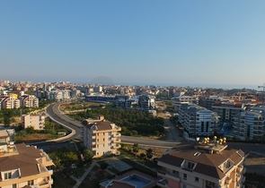 دوبلكس عائلية واسعة باطلالة ساحرة في جيكجلي / الانيا 