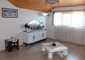 دوبلكس عائلية واسعة باطلالة ساحرة في جيكجلي / الانيا 