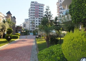 دوبلكس عائلية واسعة باطلالة ساحرة في جيكجلي / الانيا 