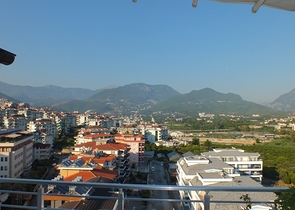 دوبلكس عائلية واسعة باطلالة ساحرة في جيكجلي / الانيا 