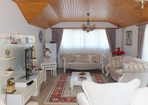 دوبلكس عائلية واسعة باطلالة ساحرة في جيكجلي / الانيا 