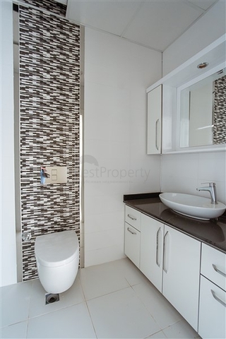 دوبلكس في منطقة اوبا المركزية في الانيا 