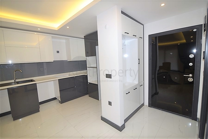 مجمع سكني حديث في مركز الانيا 