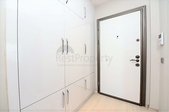 غرفتين وصالة مفروشة ضمن مجمع سكني قريب من البحر في كاستل / الانيا 