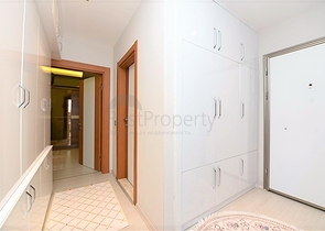 غرفتين وصالة مفروشة ضمن مجمع سكني قريب من البحر في كاستل / الانيا 