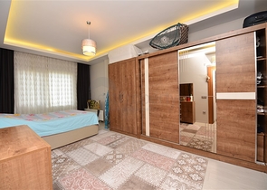 غرفتين وصالة مفروشة ضمن مجمع سكني قريب من البحر في كاستل / الانيا 