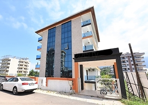 غرفتين وصالة مفروشة ضمن مجمع سكني قريب من البحر في كاستل / الانيا 