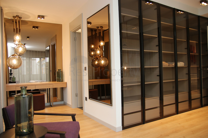 بالتقسيط - شقق ضمن مجمع سكني حديث في بيلك دوزو / اسطنبول 