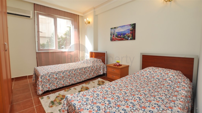 شقة غرفتين وصالة مفروشة قريبة من البحر في مهموتلار / الانيا 