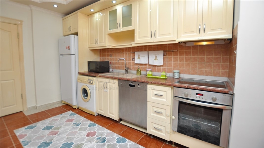 شقة غرفتين وصالة مفروشة قريبة من البحر في مهموتلار / الانيا 