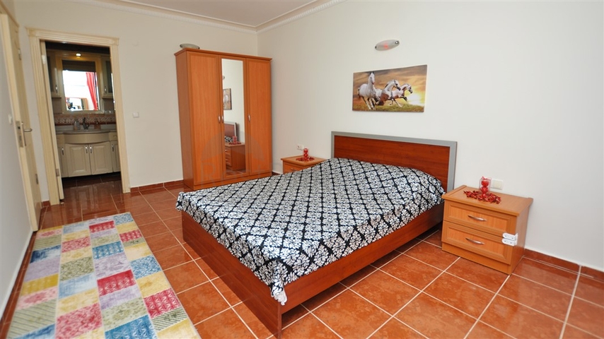 شقة غرفتين وصالة مفروشة قريبة من البحر في مهموتلار / الانيا 