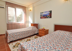 شقة غرفتين وصالة مفروشة قريبة من البحر في مهموتلار / الانيا 