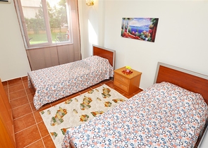 شقة غرفتين وصالة مفروشة قريبة من البحر في مهموتلار / الانيا 