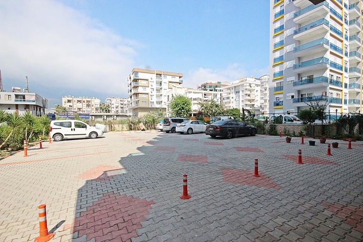 دوبلكس فاخرة مع تراس واسع واطلالة جبلية ساحرة في مهموتلار / الانيا 