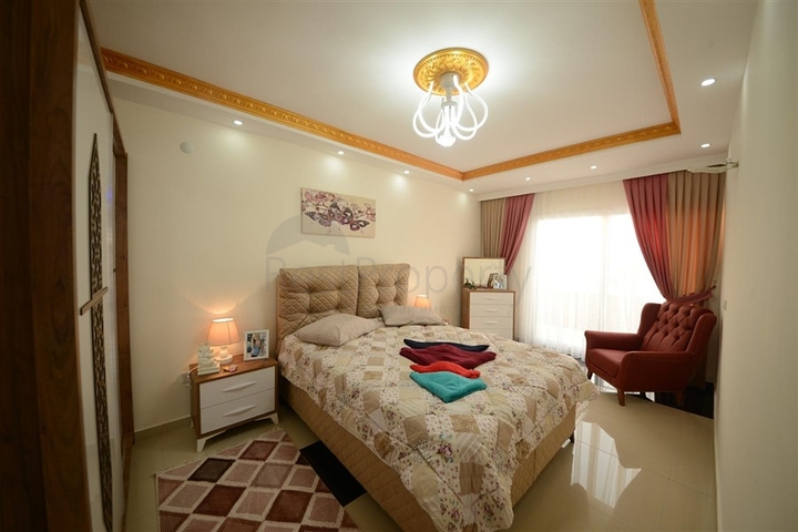 دوبلكس فاخرة مع تراس واسع واطلالة جبلية ساحرة في مهموتلار / الانيا 