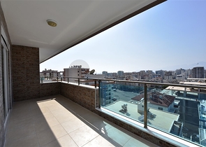 دوبلكس فاخرة مع تراس واسع واطلالة جبلية ساحرة في مهموتلار / الانيا 