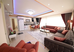 دوبلكس فاخرة مع تراس واسع واطلالة جبلية ساحرة في مهموتلار / الانيا 