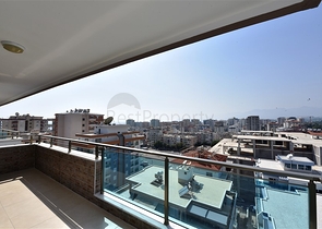 دوبلكس فاخرة مع تراس واسع واطلالة جبلية ساحرة في مهموتلار / الانيا 