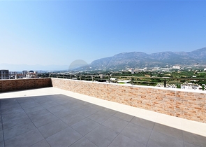 دوبلكس فاخرة مع تراس واسع واطلالة جبلية ساحرة في مهموتلار / الانيا 