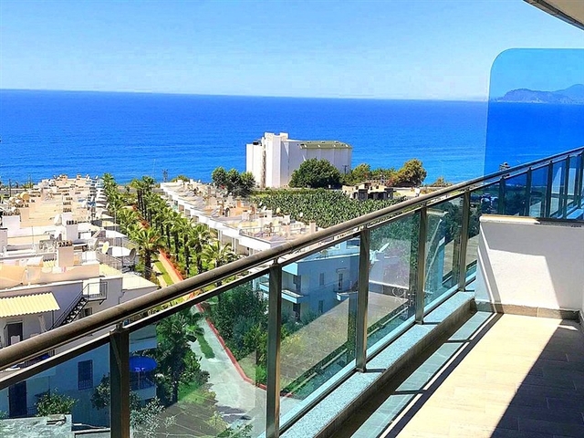 اطلالة بحرية مباشرة- شقة مؤثثة تصميم غرفة  نوم وصالة ضمن مجمع سكني حديث في كاركي جاك - الانيا 