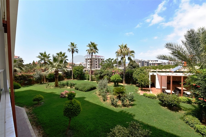 شقة غرفتين باطلالة مميزة في منطقة اوبا المركزية / الانيا 