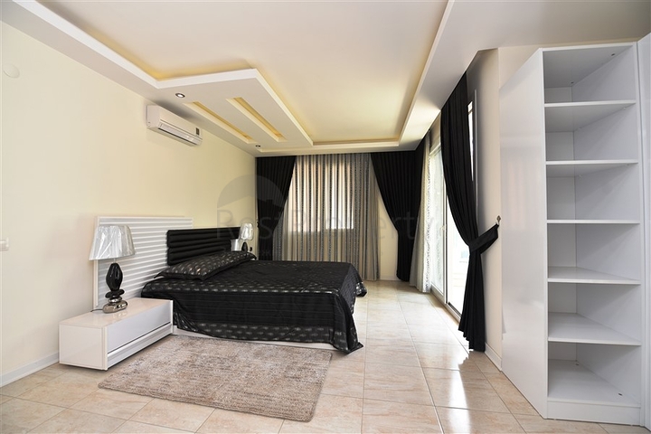 شقة غرفتين باطلالة مميزة في منطقة اوبا المركزية / الانيا 