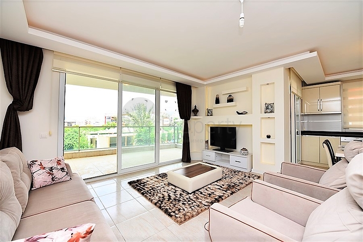 شقة غرفتين باطلالة مميزة في منطقة اوبا المركزية / الانيا 