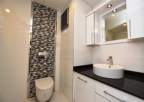 شقة غرفتين باطلالة مميزة في منطقة اوبا المركزية / الانيا 