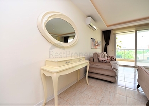 شقة غرفتين باطلالة مميزة في منطقة اوبا المركزية / الانيا 